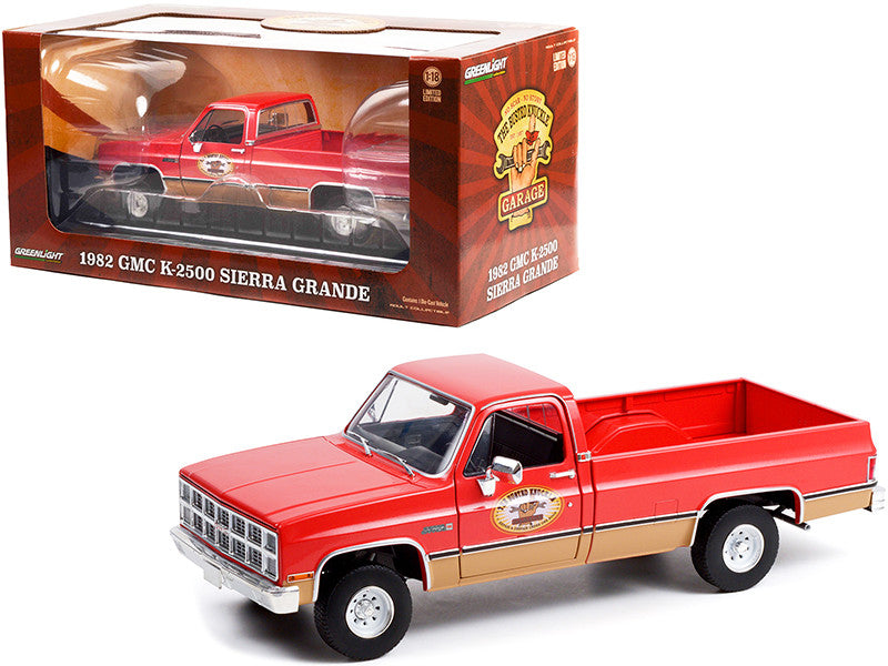 GreenLight/'84 GMC K-2500 Sierraシエラ 1/18 1:18 1982 GMC K-2500 Sierra Grande Pickup -- Busted Knuckles -- Greenl