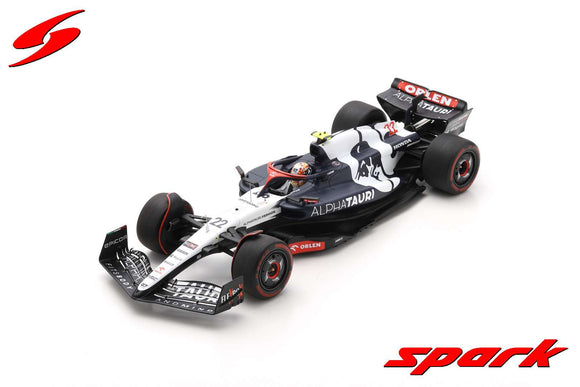 (Pre-Order) 1:18 2023 Yuki Tsunoda -- Bahrain GP -- Scuderia Alphatauri AT04 -- Spark F1