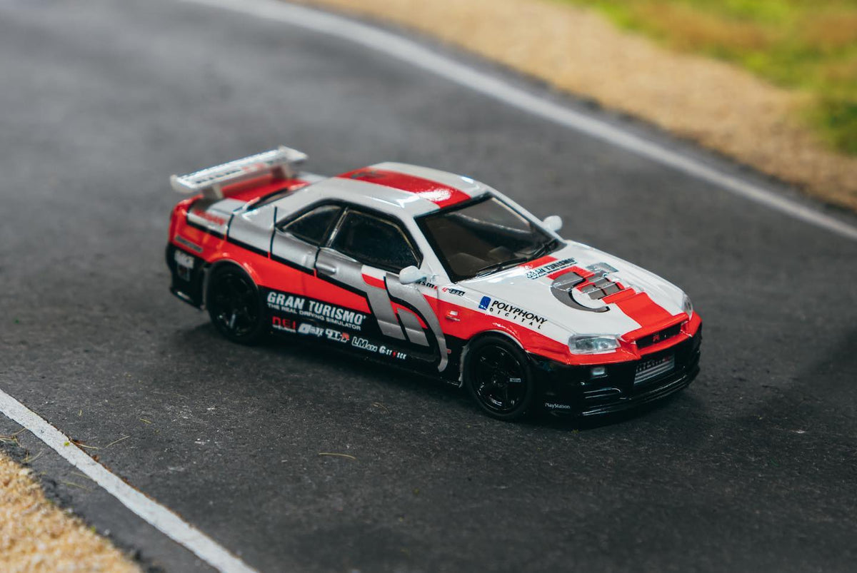 Pre-Order) 1:64 Nissan Skyline R34 GTR Z-Tune -- Gran Turismo -- Tarm