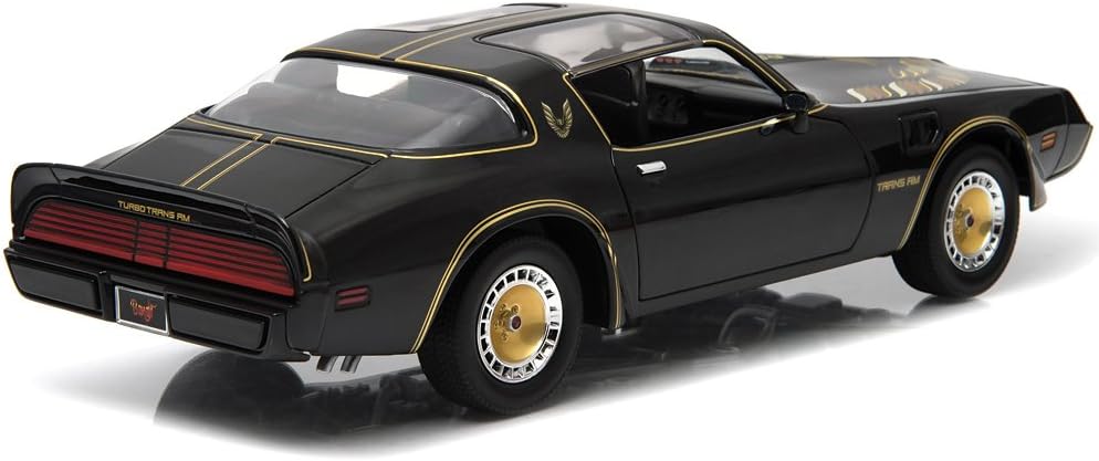 1:18 1980 Pontiac Firebird Trans Am -- Smokey & the Bandit 2 -- Greenl