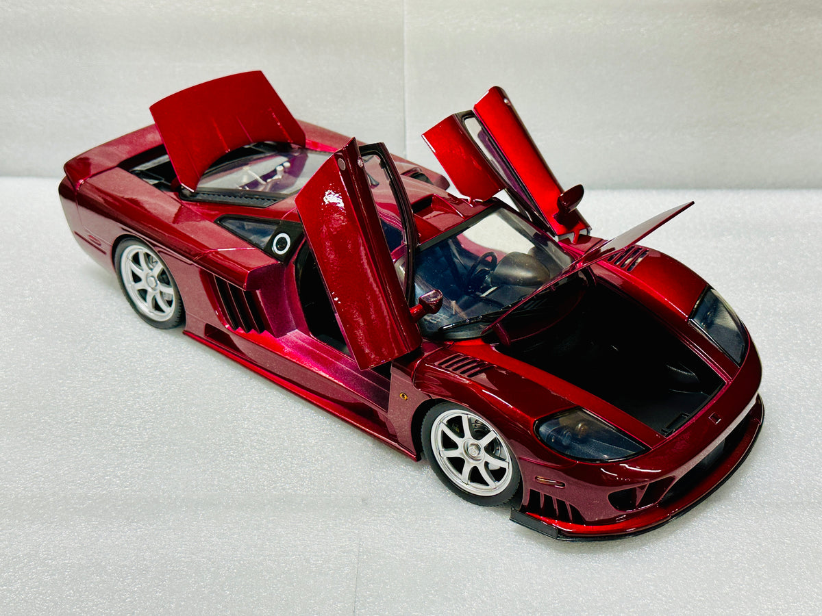 1:12 Saleen S7 Twin Turbo -- Red Metallic -- MotorMax 73005