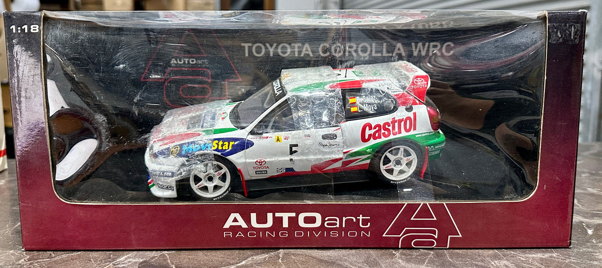 1:18 1998 Sainz/Moya -- #5 Toyota Corolla WRC Rally Car -- AUTOart