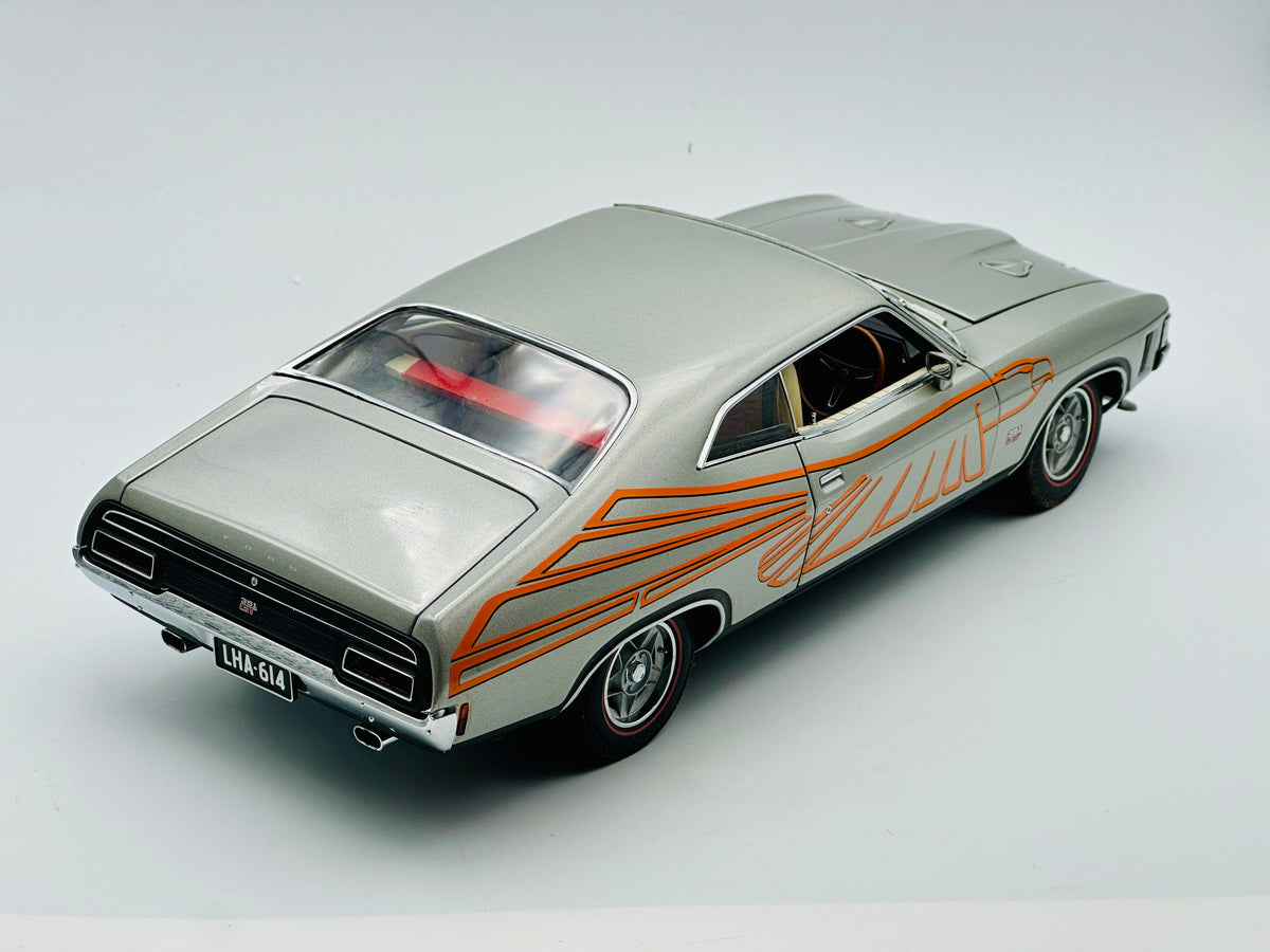 1:18 Ford XA Falcon Superbird Concept -- Silver -- Classic Carlectable