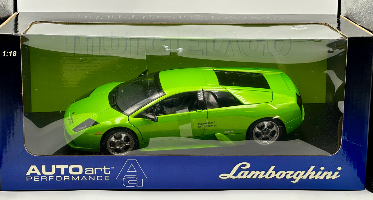 AUTOart Lamborghini Murciélago 1:18 IMG_6860_1200x1200.heic?v=