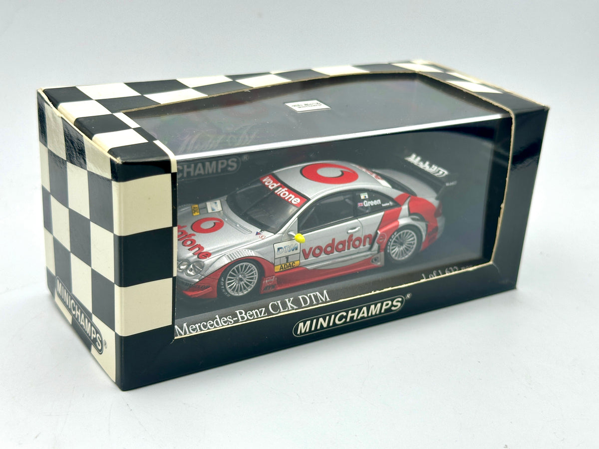 1:43 Mercedes-Benz CLK DTM -- 2002 BRDC Award Test Day -- Minichamps