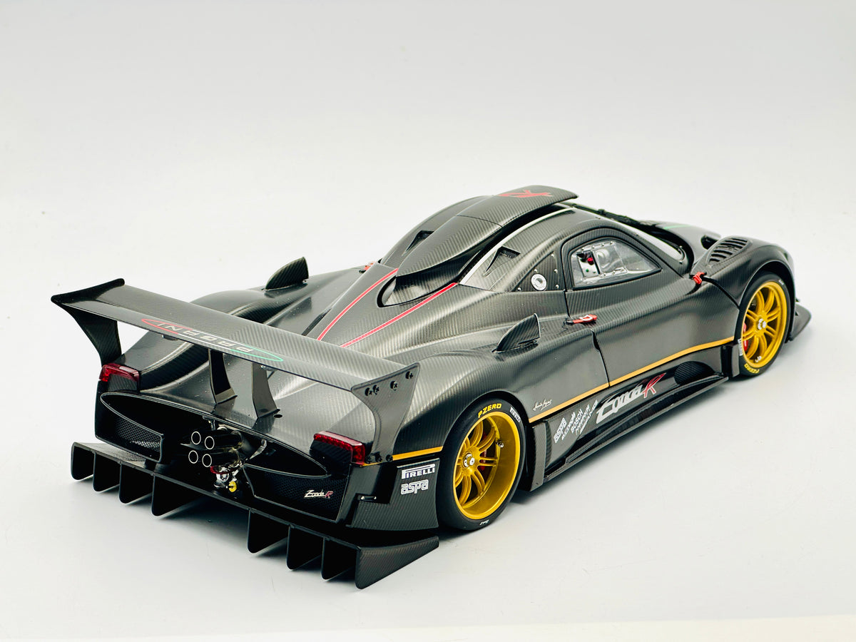 Autoart 78261 Pagani Zonda R 1/18 - Motif Carbone, Noir, état Correct (décalque Ligne Verte à Vérifier)