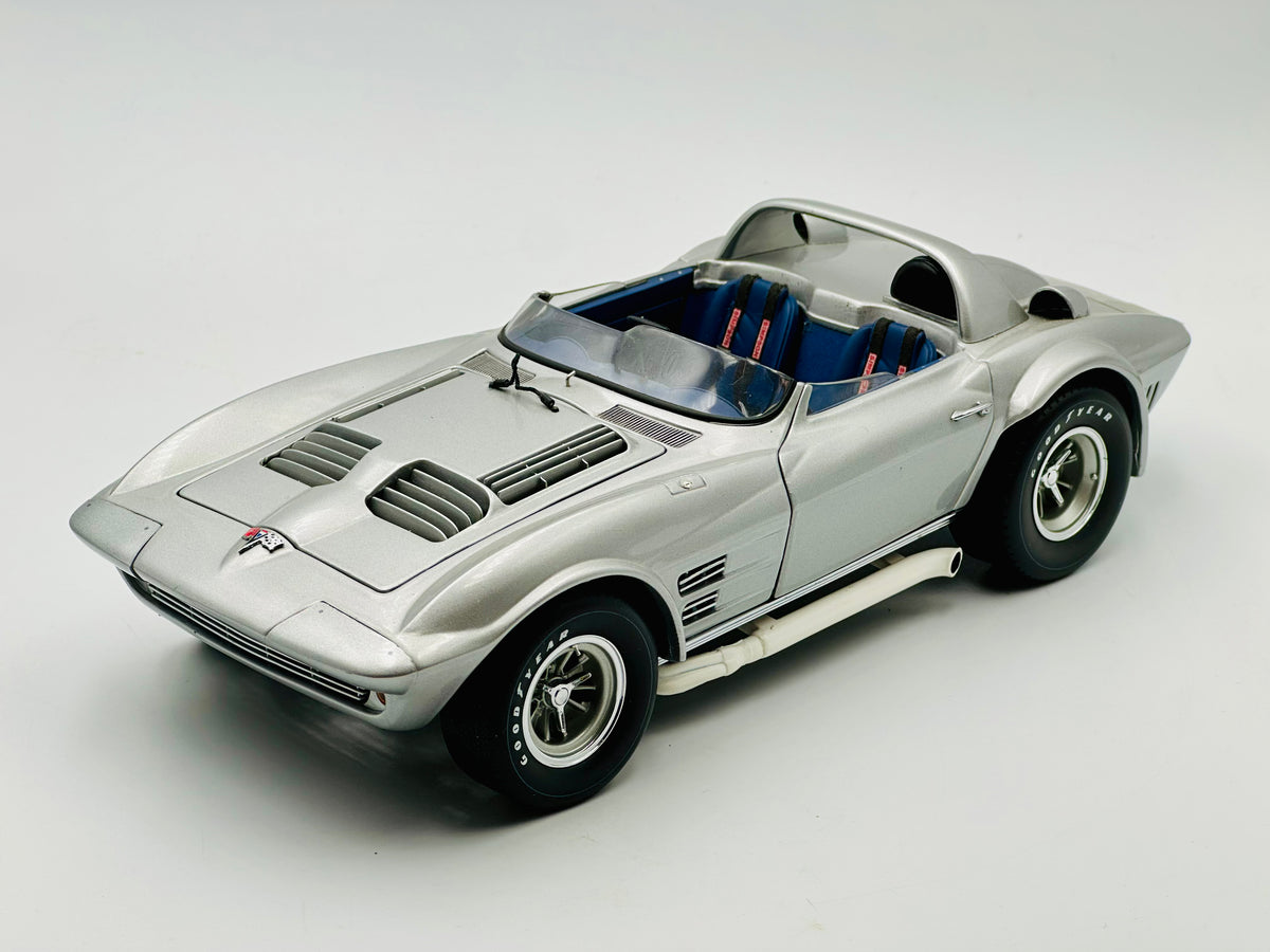 特価 exoto (1/18) コルベット Grand Sports Exoto 1/18 Scale - Chevrolet Corvette Grand Sport - #67
