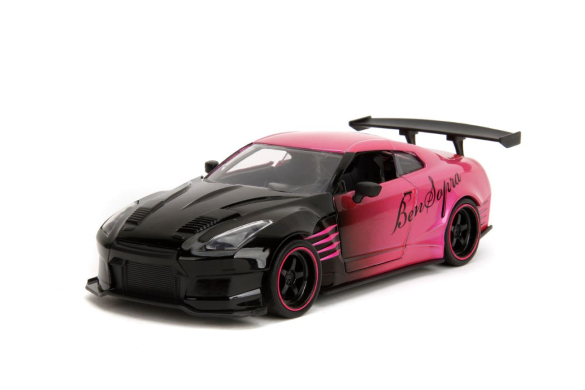1:24 2009 Nissan GTR Ben Sopra -- Black/Pink -- JADA: Pink Slips