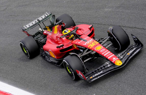 (Pre-Order) 1:18 2023 Charles LeClerc -- #16 Italian GP -- Scuderia Ferrari SF-23 -- Bburago F1
