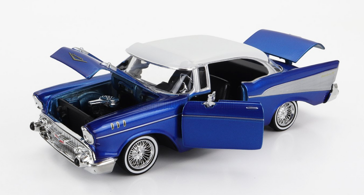 1:24 1957 Chevrolet Bel Air Lowrider -- Candy Blue / White -- MotorMax