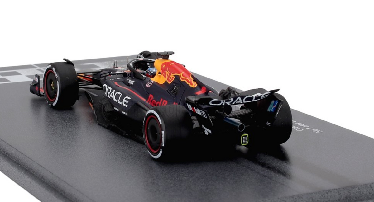 1:43 2024 Max Verstappen -- World Champion -- #1 Red Bull RB20 -- Spar