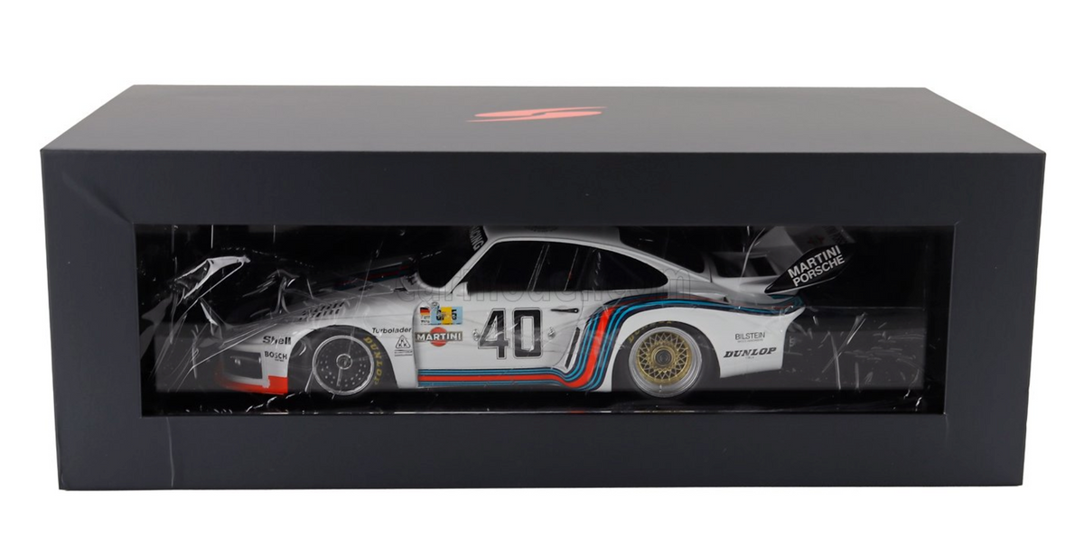 1/18 ポルシェ 935 1976 ルマン24H 4位 #40 ポルシェ 935/76 `Martini Racing` ル・マン 1976 4th No.40 クラス