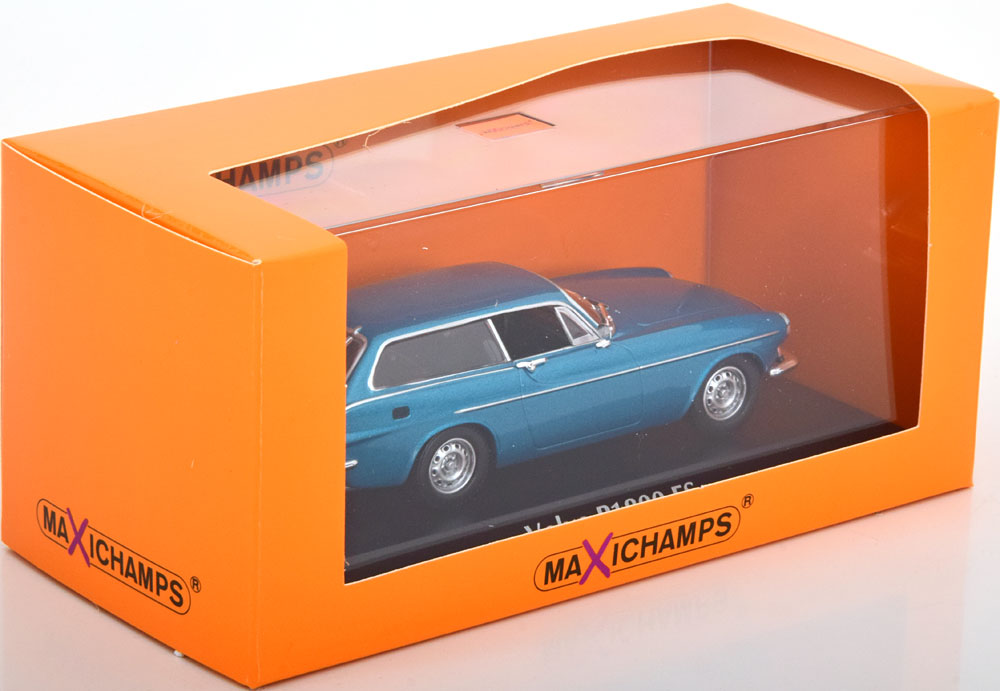 1:43 1971 Volvo P 1800 ES -- Turquoise Metallic -- Minichamps 1:43 1971 Volvo P 1800 ES -- Turquoise Metallic -- Minichamps