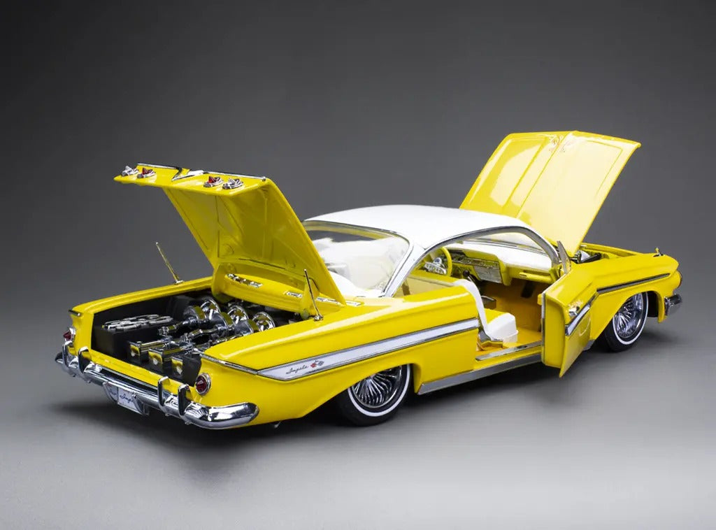 Pre-Order) 1:18 1961 Chevrolet Impala Lowrider -- Yellow -- Sunstar