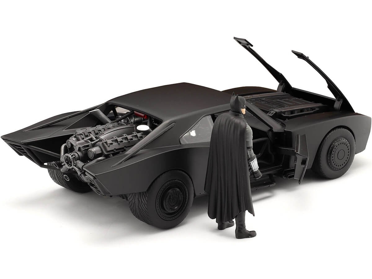 The Batman (2022) Batmobile & Batman, 1:18 Scale Vehicle w/ Figure Jada  32504