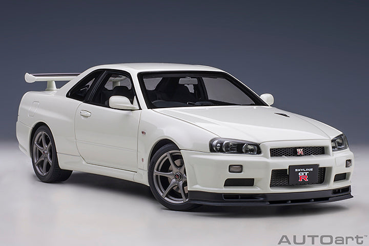 1:18 Nissan Skyline GT-R (R34) V-Spec II -- White Pearl