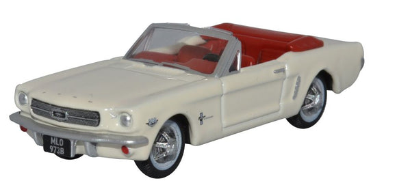 1:87 (HO) 1965 Ford Mustang Convertible -- Wimbledon White -- Oxford