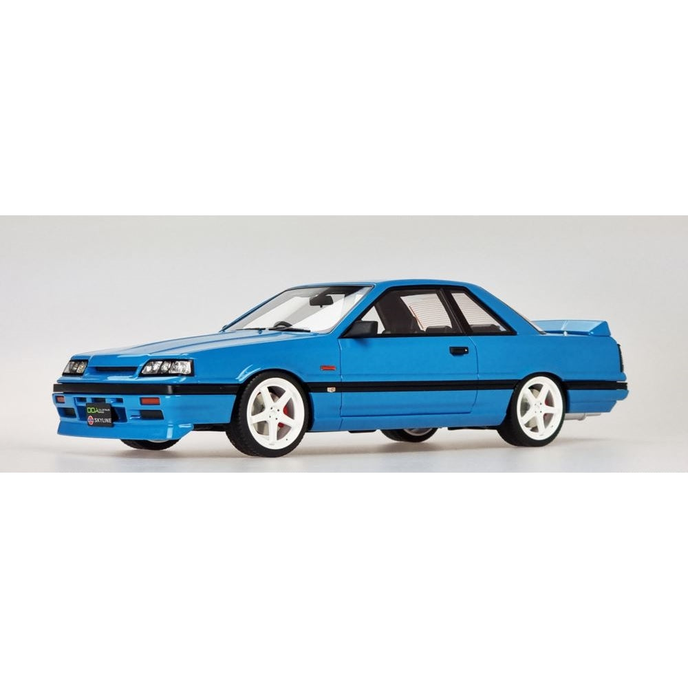 1:18 Nissan HR-31 (R31) Skyline -- Blue -- DDA Collectibles