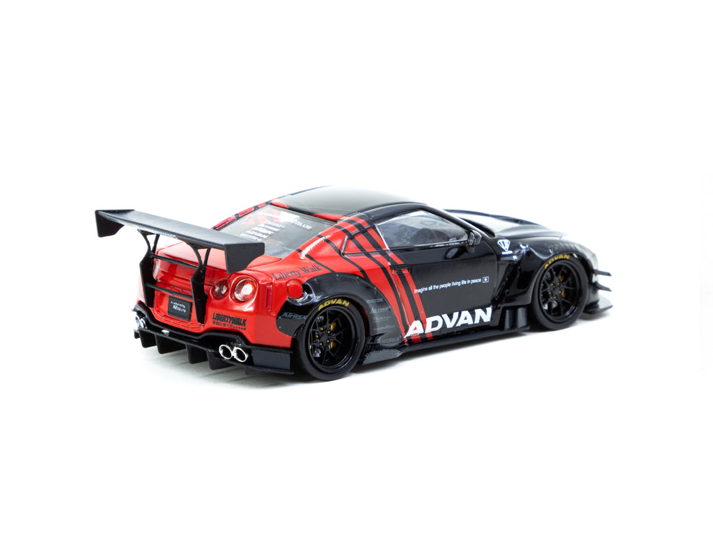 1:43 Nissan GT-R R35 LB-WORKS Type 2 -- Advan -- Tarmac Works