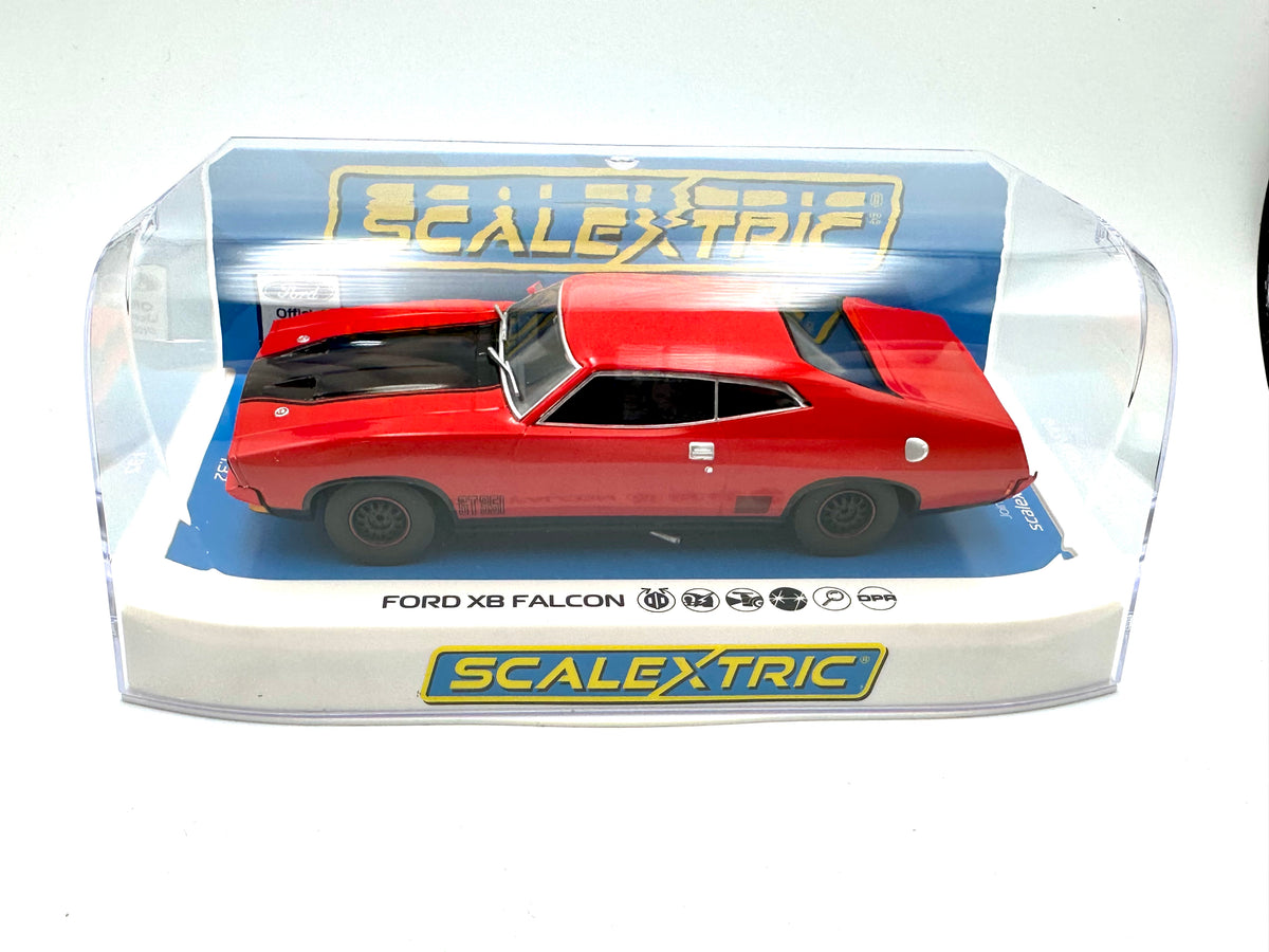 Scalextric 1:32 -- Ford XB Falcon GT -- Red Pepper C4265