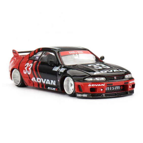1:64 Nissan Skyline GT-R Nismo R32 -- White -- Ignition Model
