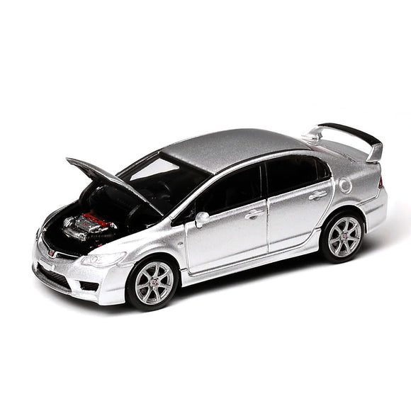 1:64 Honda Civic (FD2) Type R -- Platinum Metallic Silver -- Motorhelix M65403