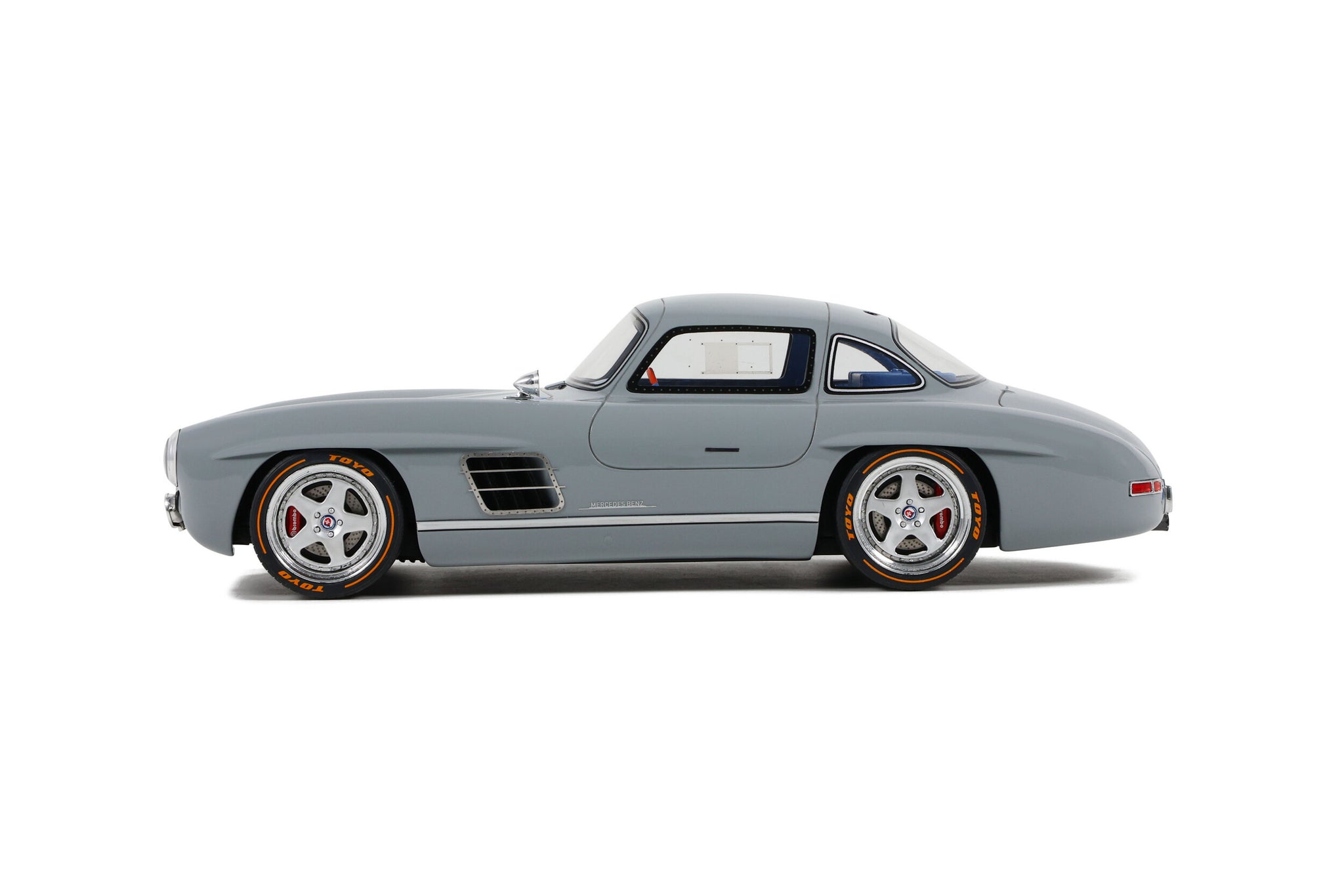 1:18 Mercedes-Benz 300 SL -- S-Klub Gullwing Grey -- GT Spirit