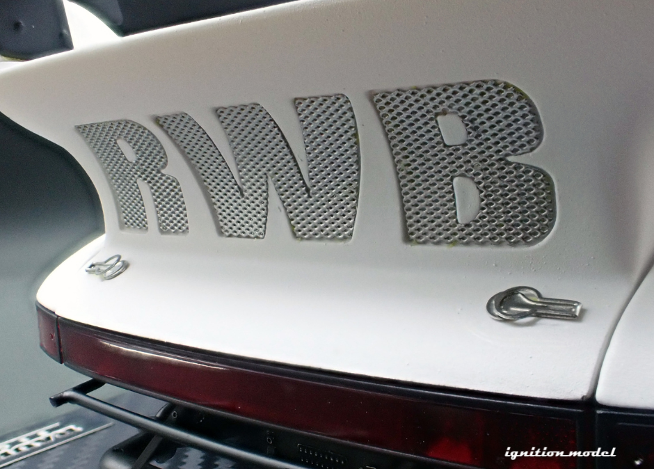 1:18 RWB 930 -- Matte White -- Ignition Model Porsche IG3696