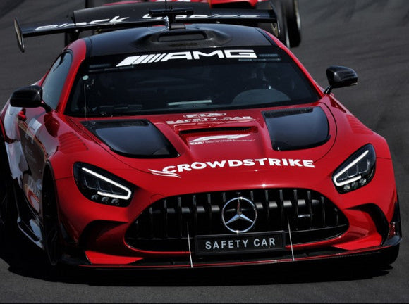 (Pre-Order) 1:18 2025 Formula 1 Safety Car -- Mercedes-AMG GT Black Series -- Minichamps F1