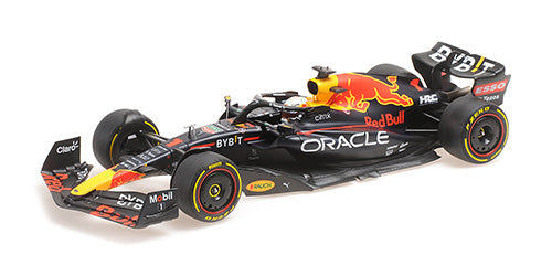 1:18 2022 Max Verstappen -- Saudia GP Winner --  Red Bull RB18 -- Minichamps F1