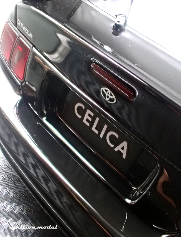 1:18 Toyota Celica GT-Four (ST205) -- Black -- Ignition Model IG3678