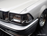 (Pre-Order) 1:18 Toyota Crown Royal Saloon G (130) -- Pearl White/Silver -- Ignition Model IG3732