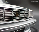 (Pre-Order) 1:18 Toyota Crown Royal Saloon G (130) -- Pearl White/Silver -- Ignition Model IG3732