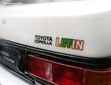 1:18 Toyota Corolla Levin 3Dr (AE86) BEV -- Initial D White/Black -- Ignition IG3807