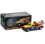 1:18 1969 Chevrolet C-30 Dually Wrecker Tow Truck -- Super Service --  Greenlight