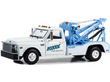 1:18 1969 Chevrolet C-30 Dually Wrecker Tow Truck -- Roscoe Tow Service --  Greenlight