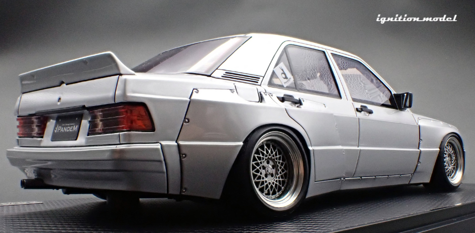 1:18 Mercedes-Benz W201 190E PANDEM -- Silver -- Ignition Model IG3768