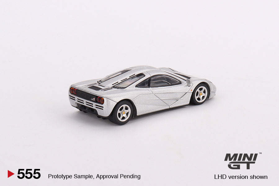 1:64 McLaren F1 -- Magnesium Silver -- Mini GT MGT00555
