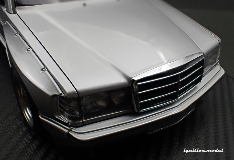 1:18 Mercedes-Benz W201 190E PANDEM -- Silver -- Ignition Model IG3768