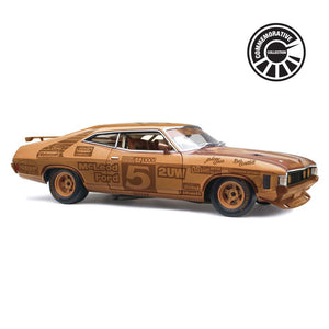 (Pre-Order) 1:18 1974 Bathurst Winner -- Gold 50th Anniversary -- Ford XA Falcon GT -- Classic Carlectables