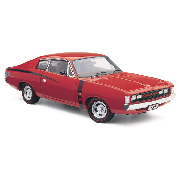 (Pre-Order) 1:18 Chrysler Valiant E49 Charger 'Small Tank' -- Vintage Red -- Classic Carlectables