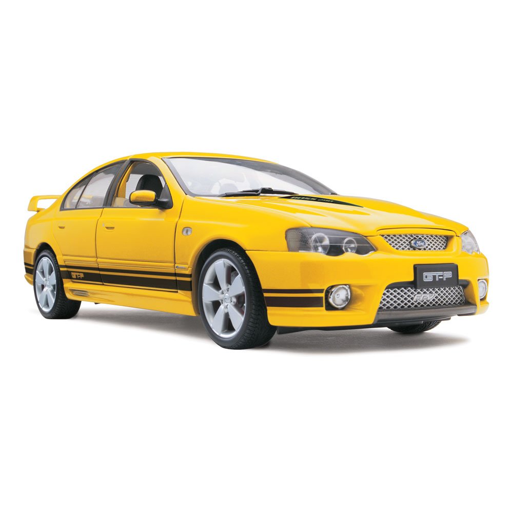 (Pre-Order) 1:18 FPV GT-P Mk 2 Sedan -- Rapid Yellow -- Classic Carlec