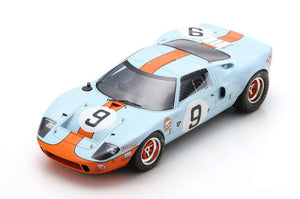 1:18 1968 Le Mans 24 Hour Winner -- #9 Ford GT40 -- Spark