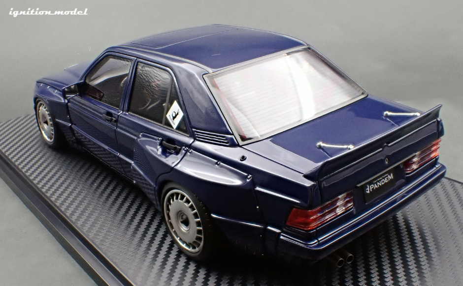 1:18 Mercedes-Benz W201 190E PANDEM -- Blue Black -- Ignition Model IG