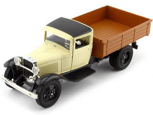 1:24 1931 Ford Model AA Pickup Truck -- Cream/Black -- Motormax