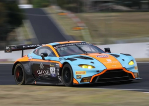 Pre-Order) 1:43 2025 Bathurst 12 Hour -- #14 Aston Martin Vantage GT3