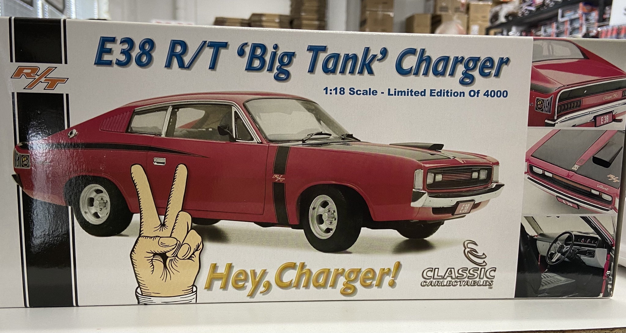 1:18 Valiant Charger E38 R/T 'Big Tank' -- Magenta (Purple) -- Classic