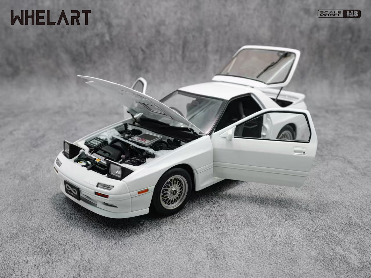 Pre-Order) 1:18 Mazda Savanna RX-7 Infini (FC3S) -- White -- Whelart