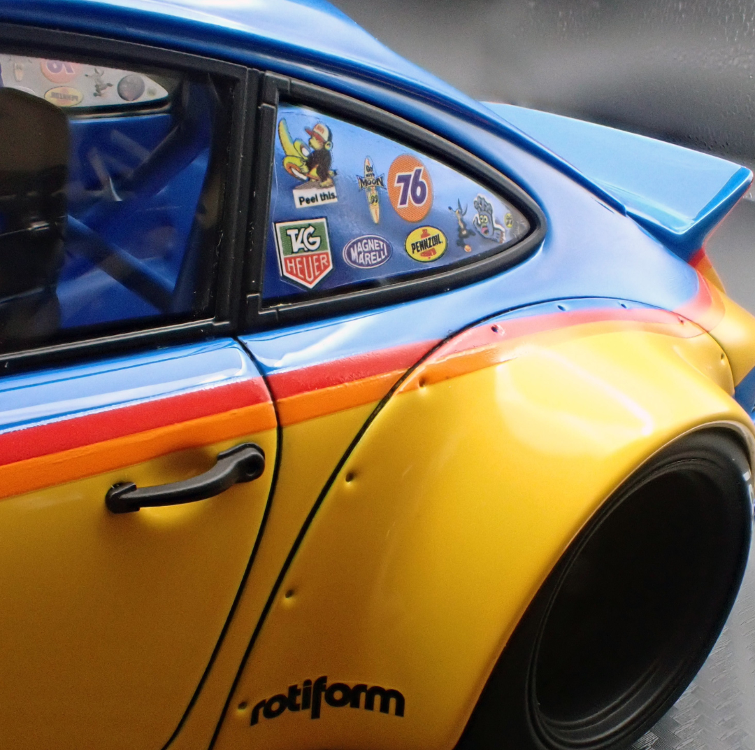 Pre-Order) 1:18 RWB Backdate -- #80 Yellow / Blue -- Ignition Model I