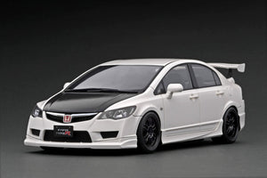 1:18 Honda Civic (FD2) Type R -- White w/Carbon Bonnet -- Ignition Model IG2827